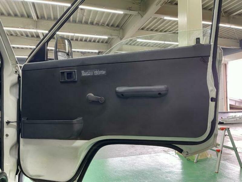 TOWNACE TRUCK