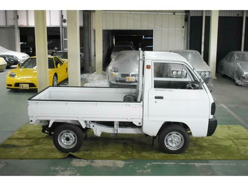 CARRY TRUCK