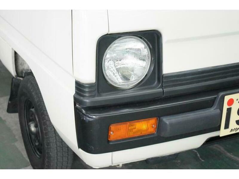 MINICAB TRUCK