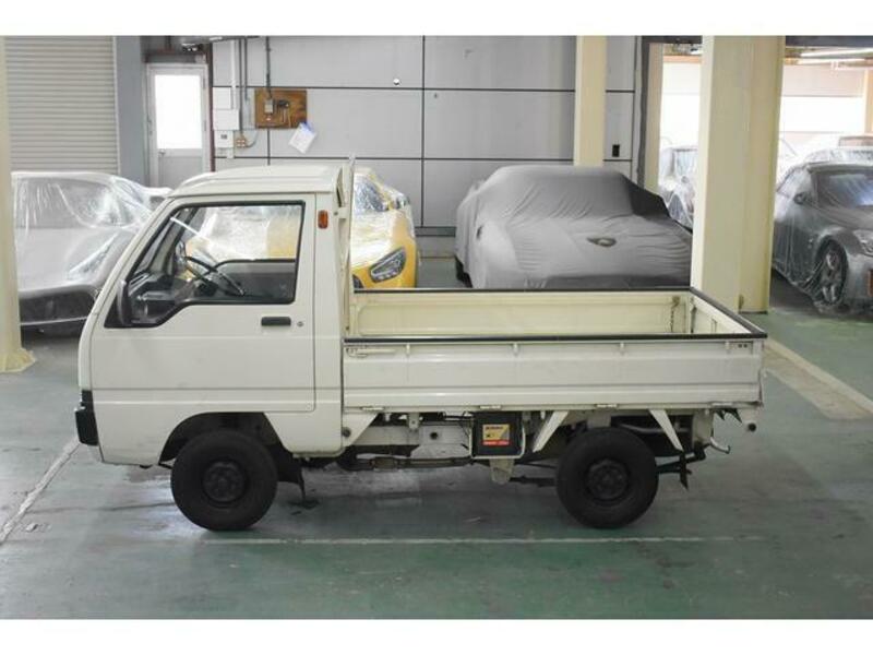 MINICAB TRUCK