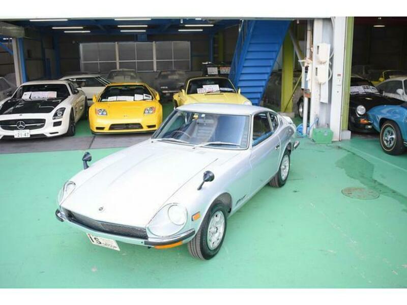 NISSAN FAIRLADY Z