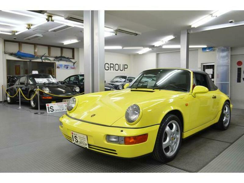 911
