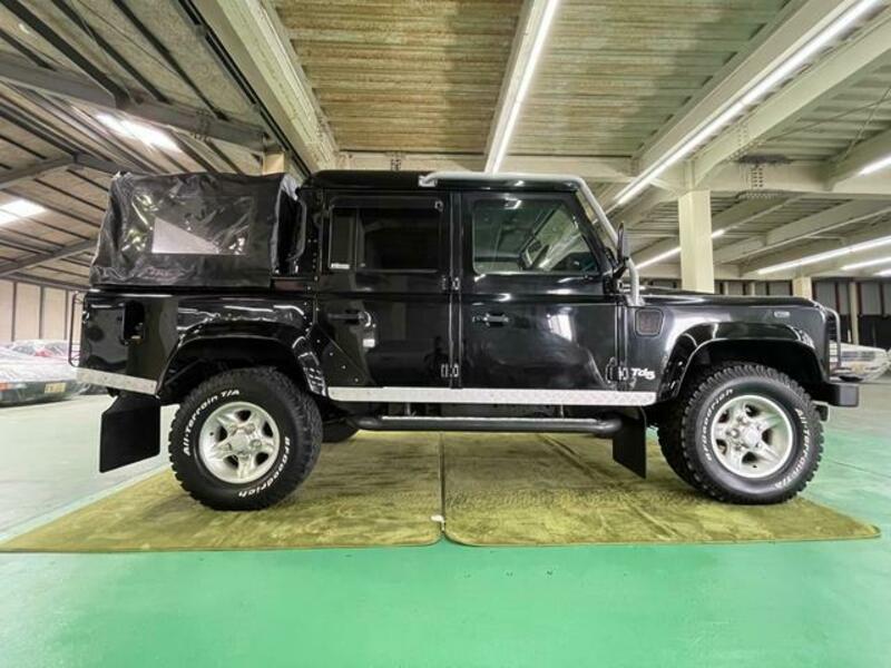 DEFENDER