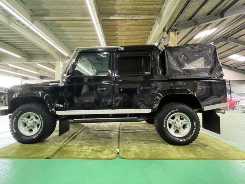 DEFENDER