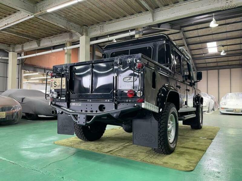 DEFENDER