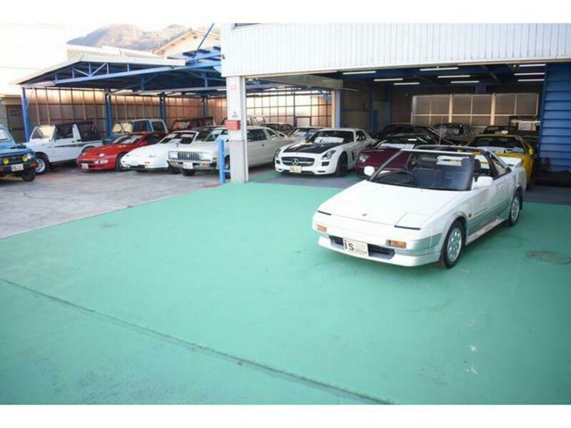 MR2