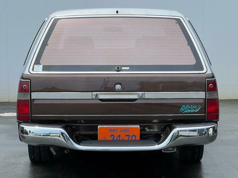 GLORIA WAGON