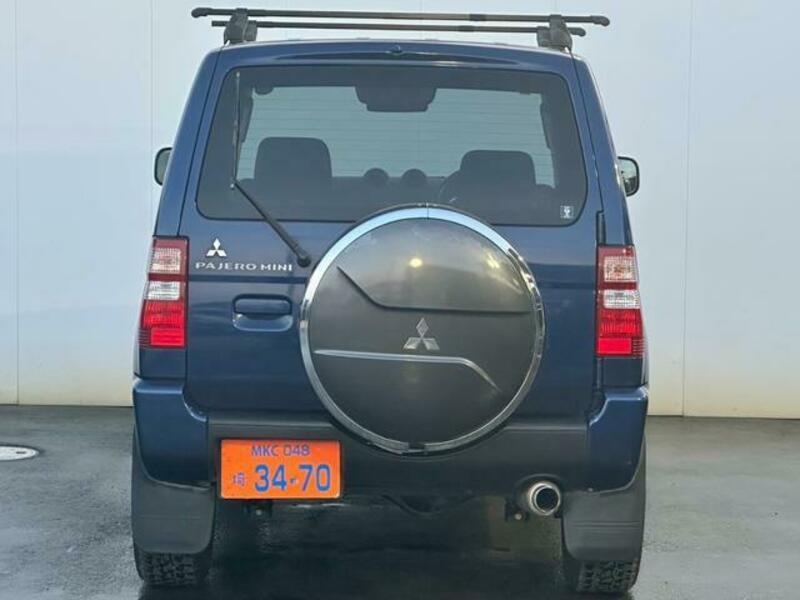 PAJERO MINI