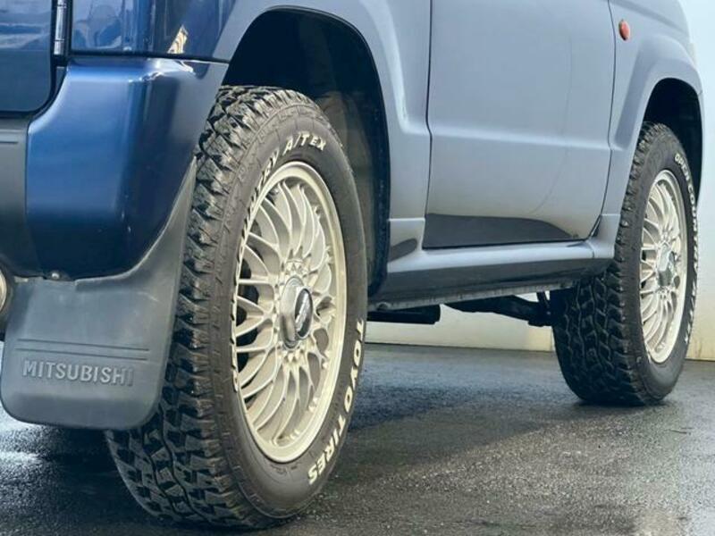 PAJERO MINI