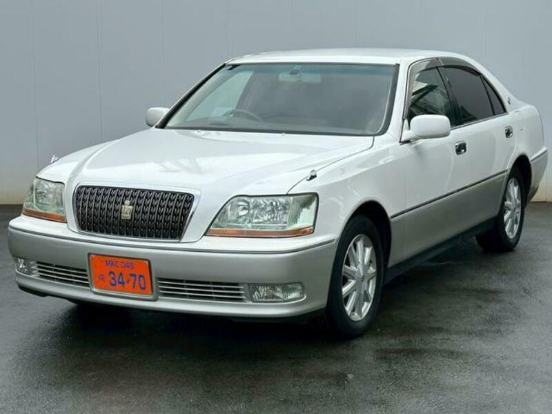 TOYOTA CROWN MAJESTA