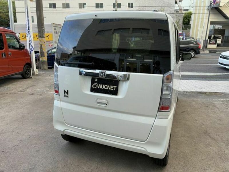 N BOX
