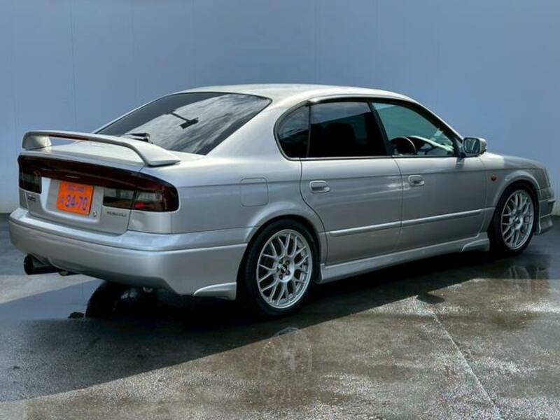 LEGACY B4