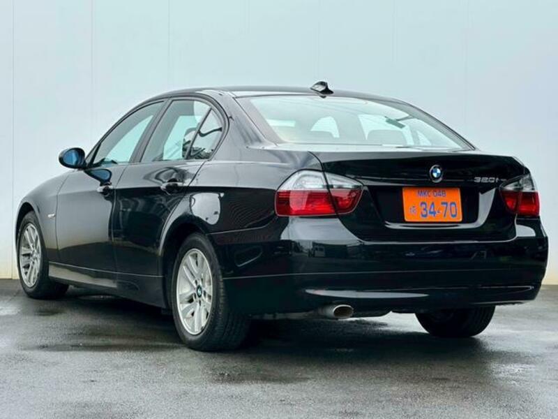 3 SERIES