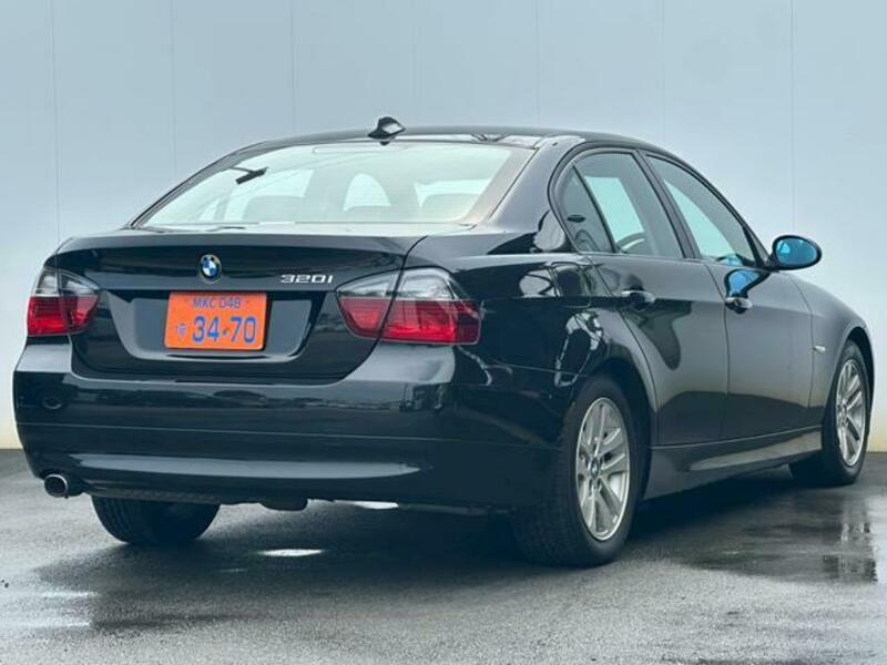 3 SERIES