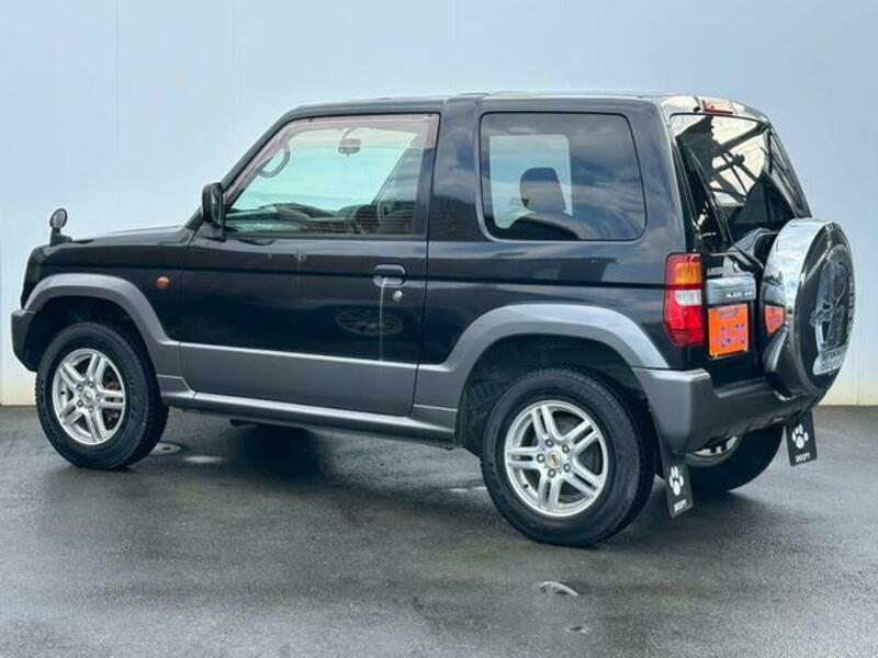 PAJERO MINI