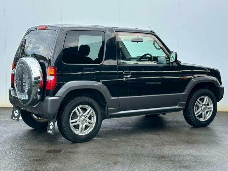 PAJERO MINI