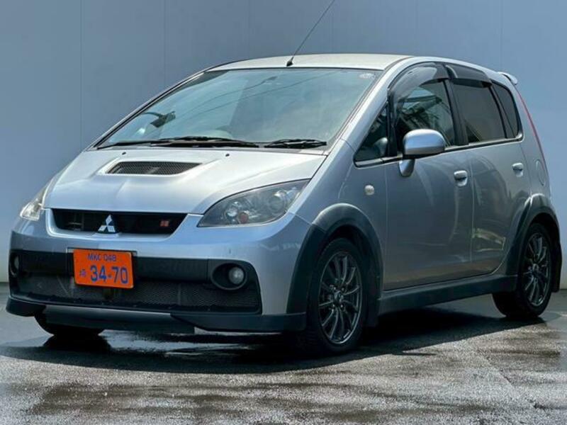 MITSUBISHI COLT