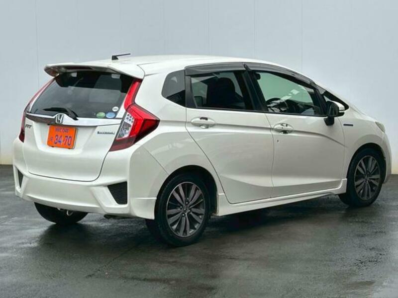 FIT HYBRID