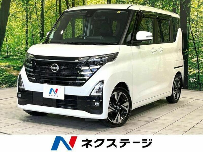 NISSAN ROOX