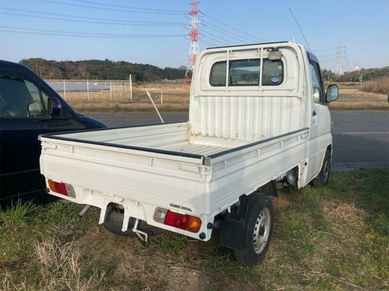 CLIPPER TRUCK