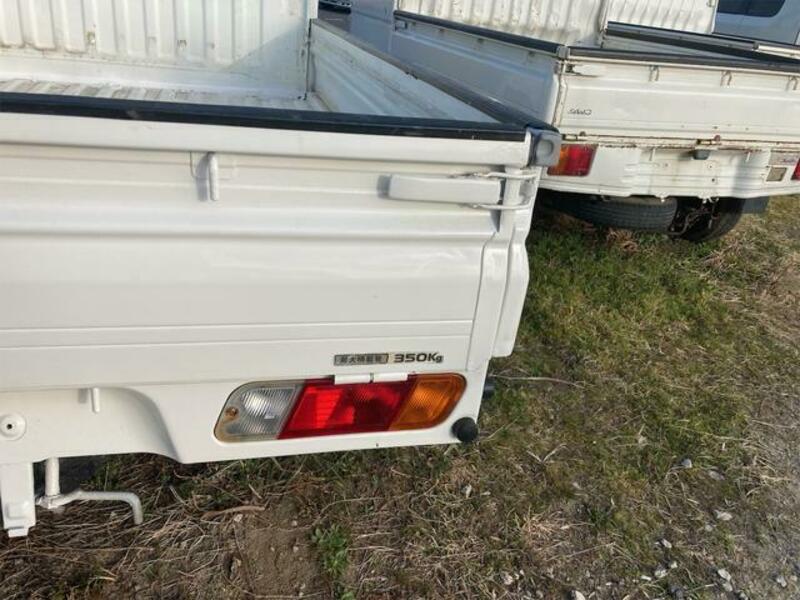 CLIPPER TRUCK