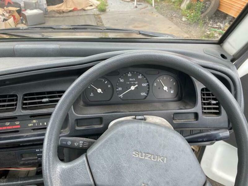 CARRY TRUCK