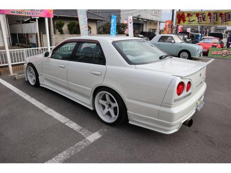 SKYLINE