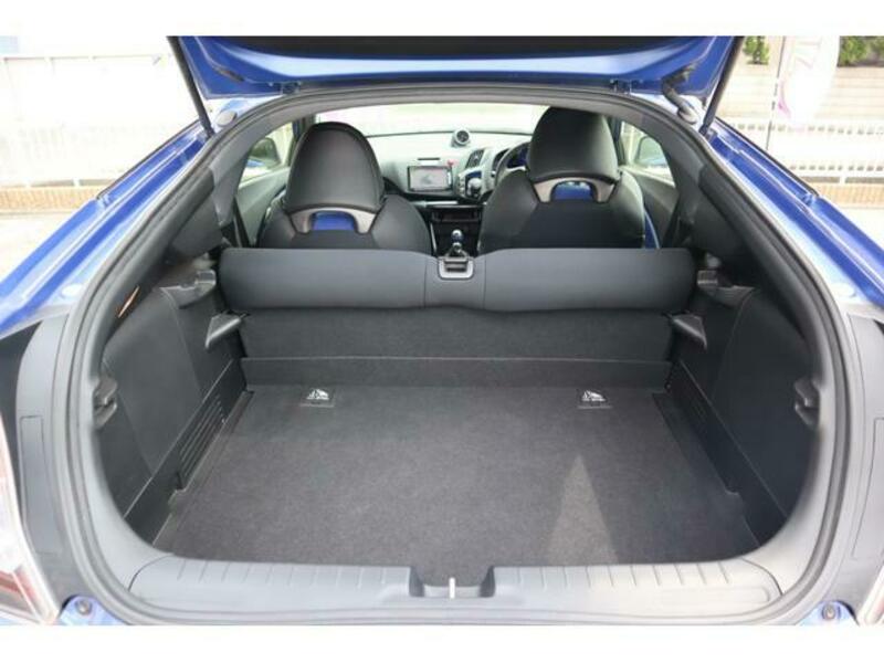 CR-Z
