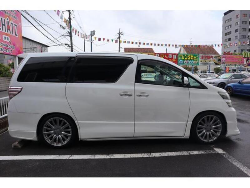VELLFIRE