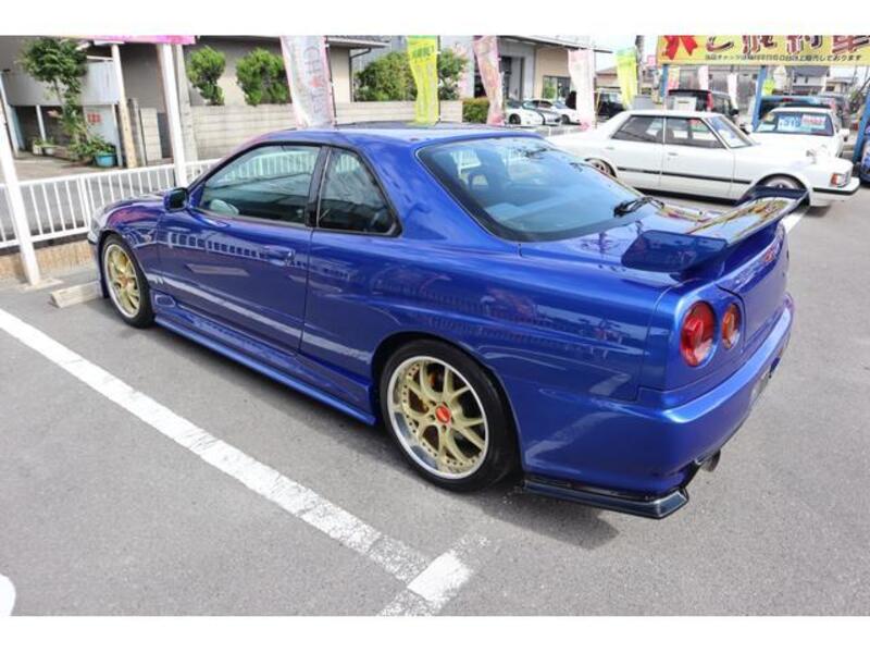 SKYLINE
