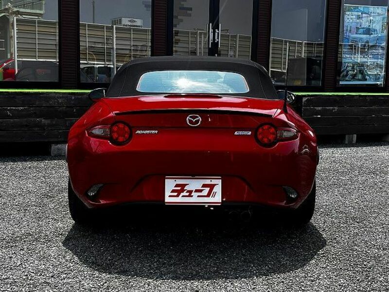 ROADSTER