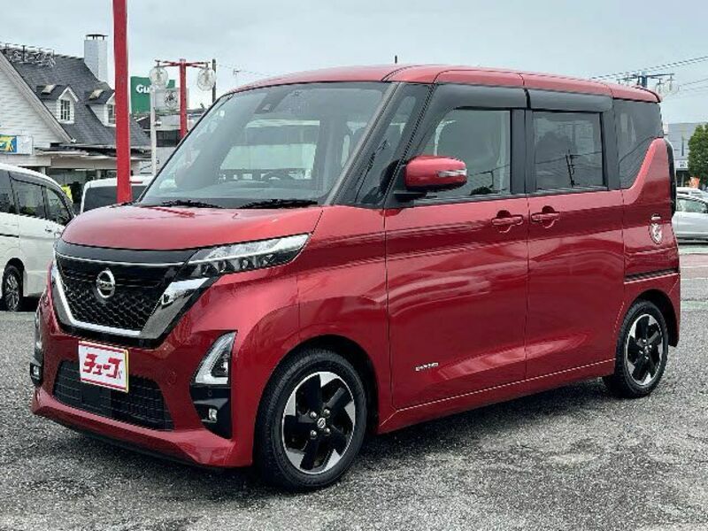 NISSAN ROOX