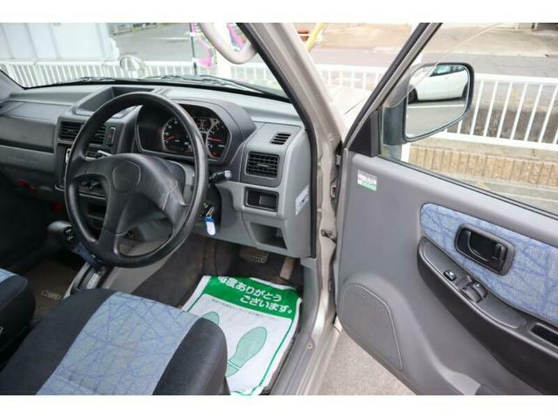 PAJERO MINI