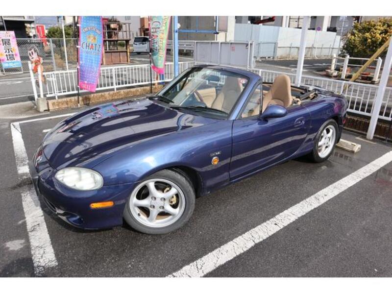 ROADSTER