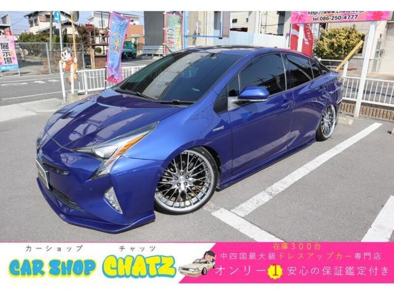 TOYOTA PRIUS