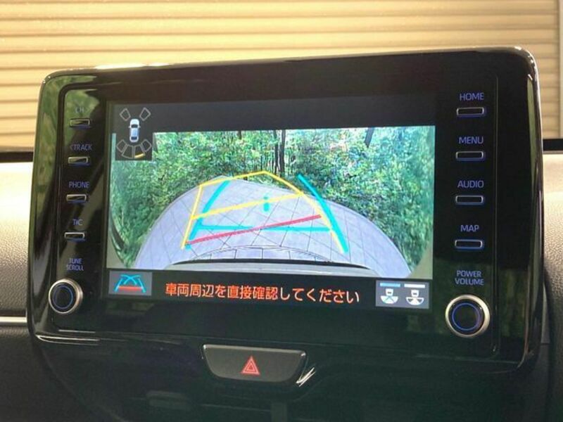 YARIS CROSS