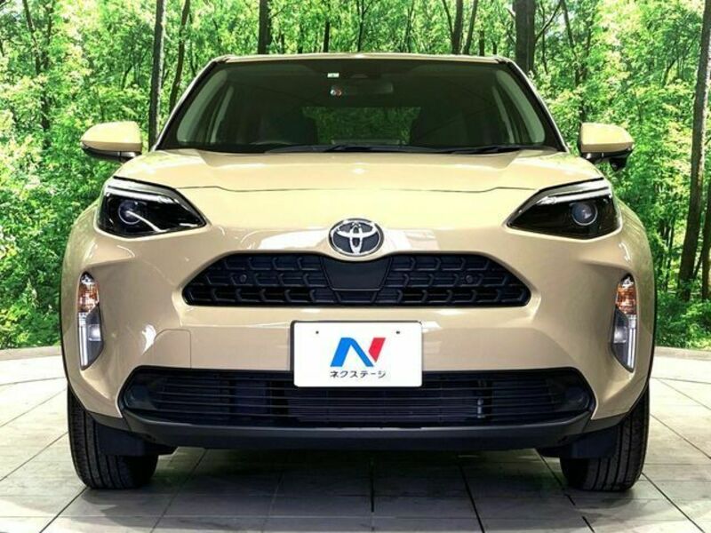YARIS CROSS