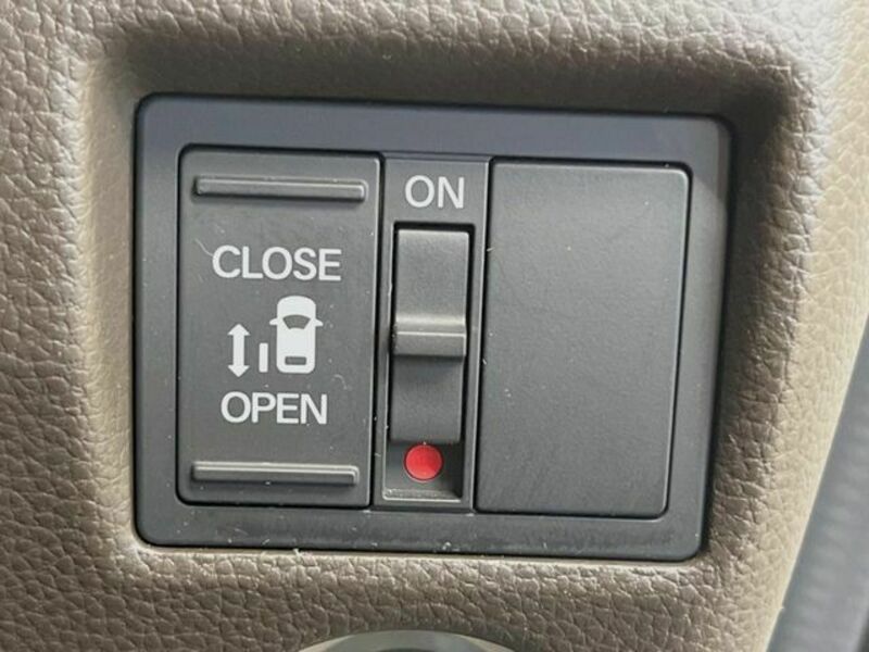 N BOX