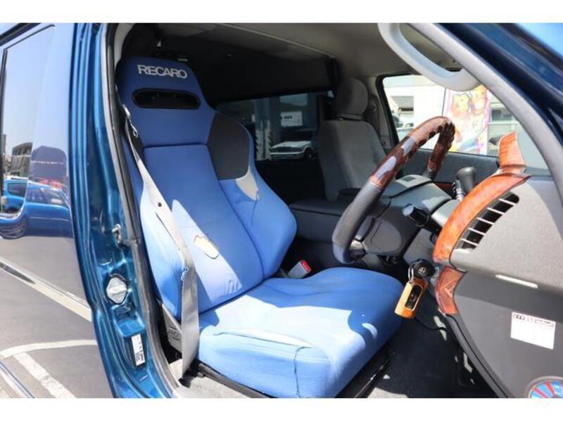 HIACE WAGON