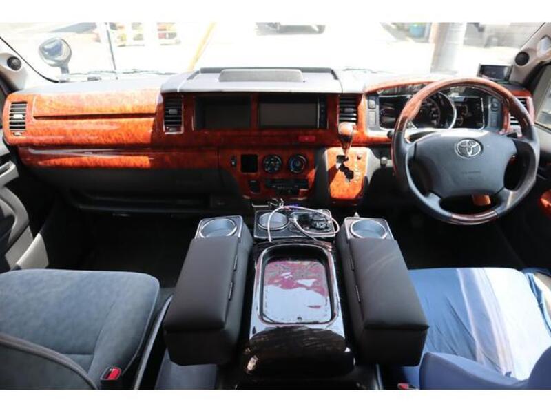 HIACE WAGON
