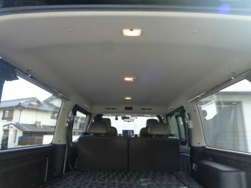 NV350 CARAVAN