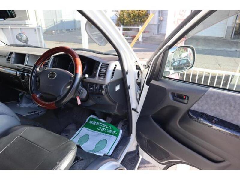 HIACE WAGON
