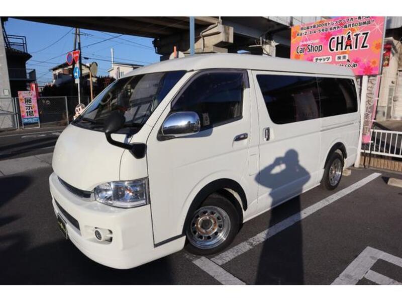 TOYOTA HIACE WAGON