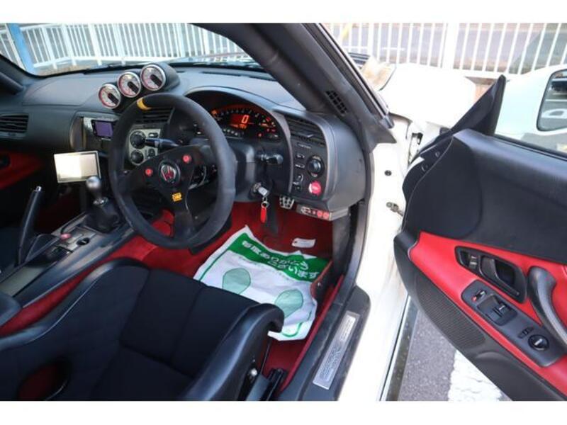 S2000