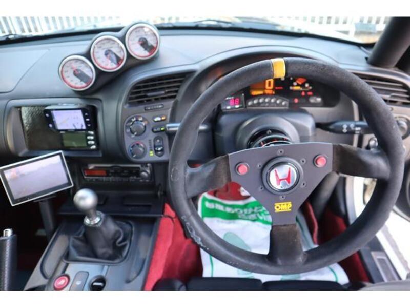 S2000