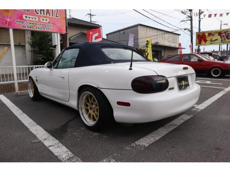 ROADSTER