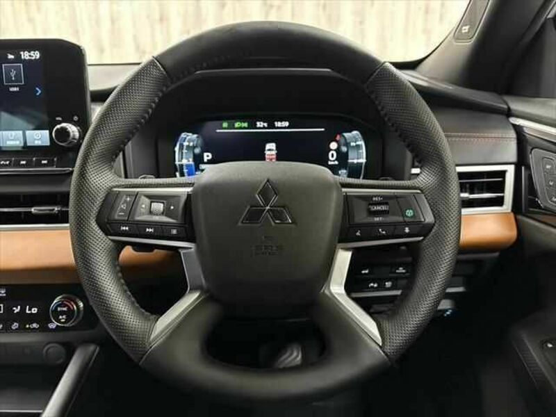 OUTLANDER PHEV