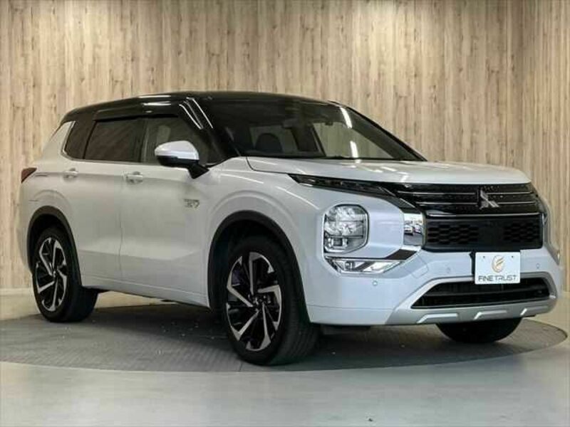 OUTLANDER PHEV