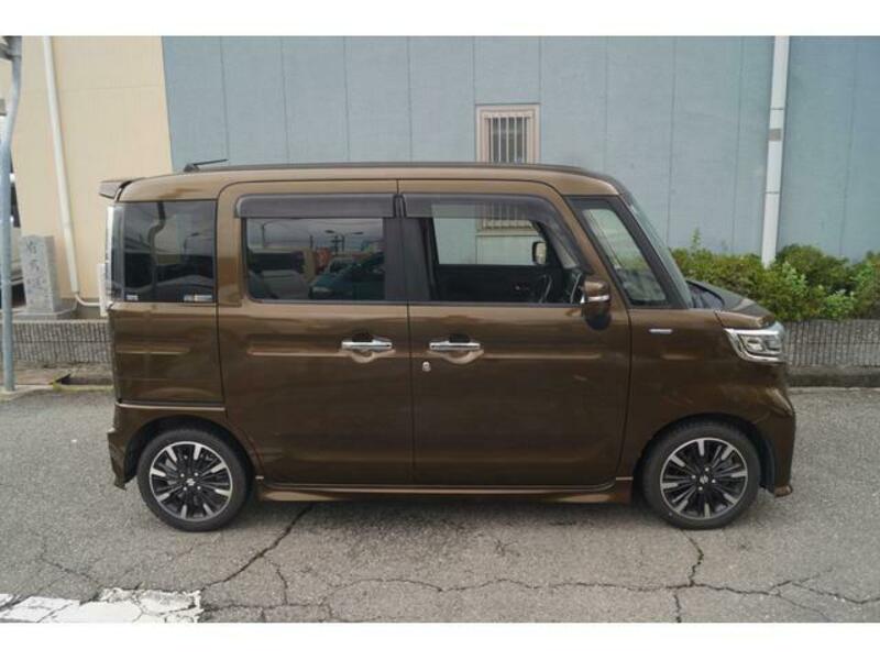 SPACIA CUSTOM