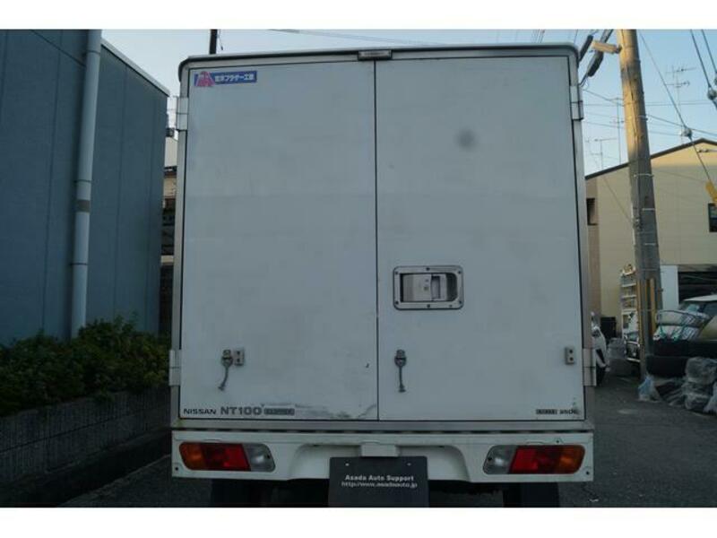 CLIPPER TRUCK